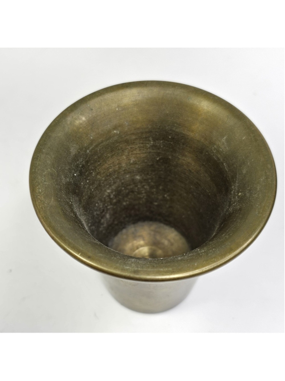 Antique Brass Pestal Mortar Apothecary Brass Decor - Picture 4 of 15